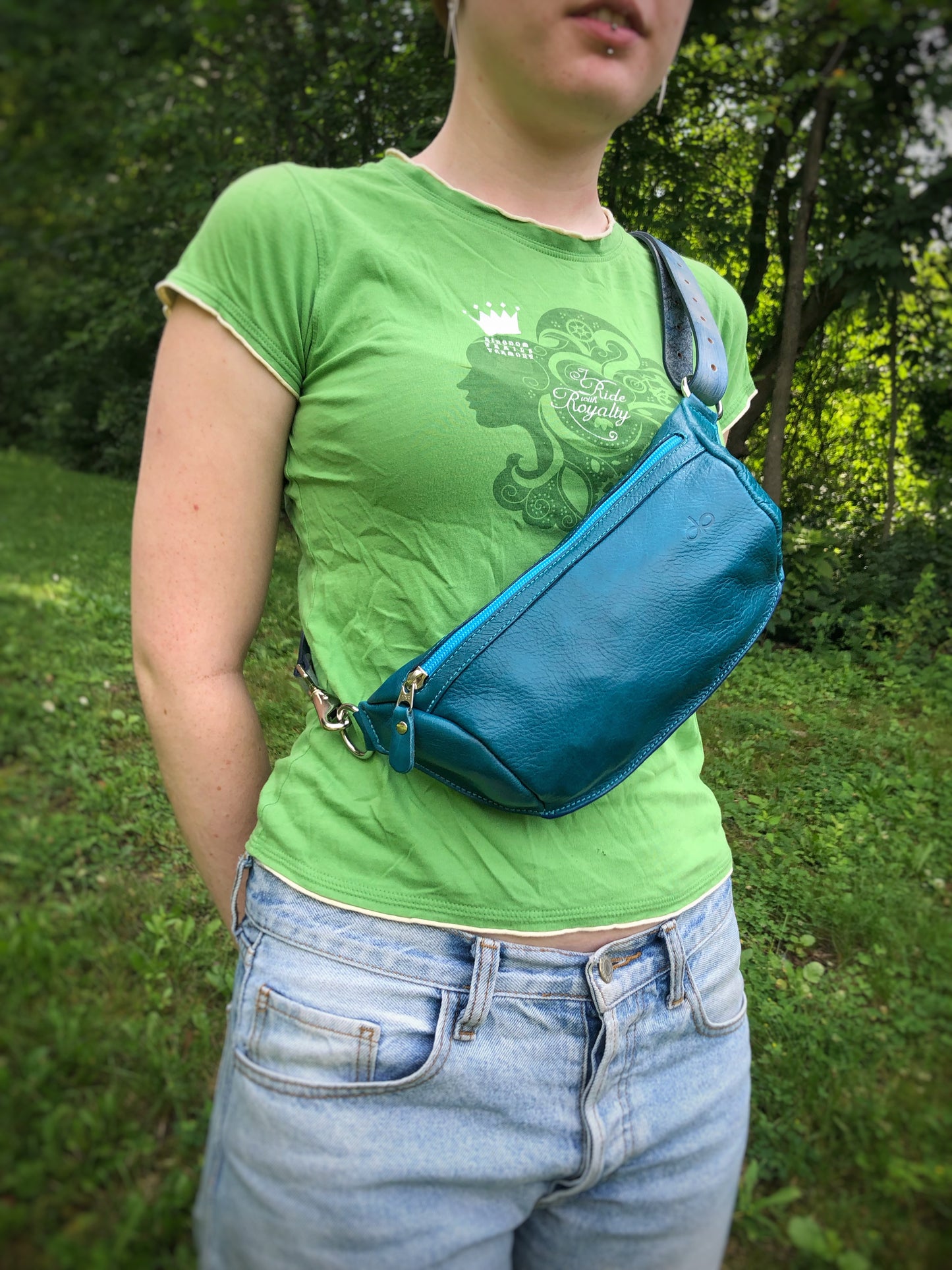 Fournier small sling light tan
