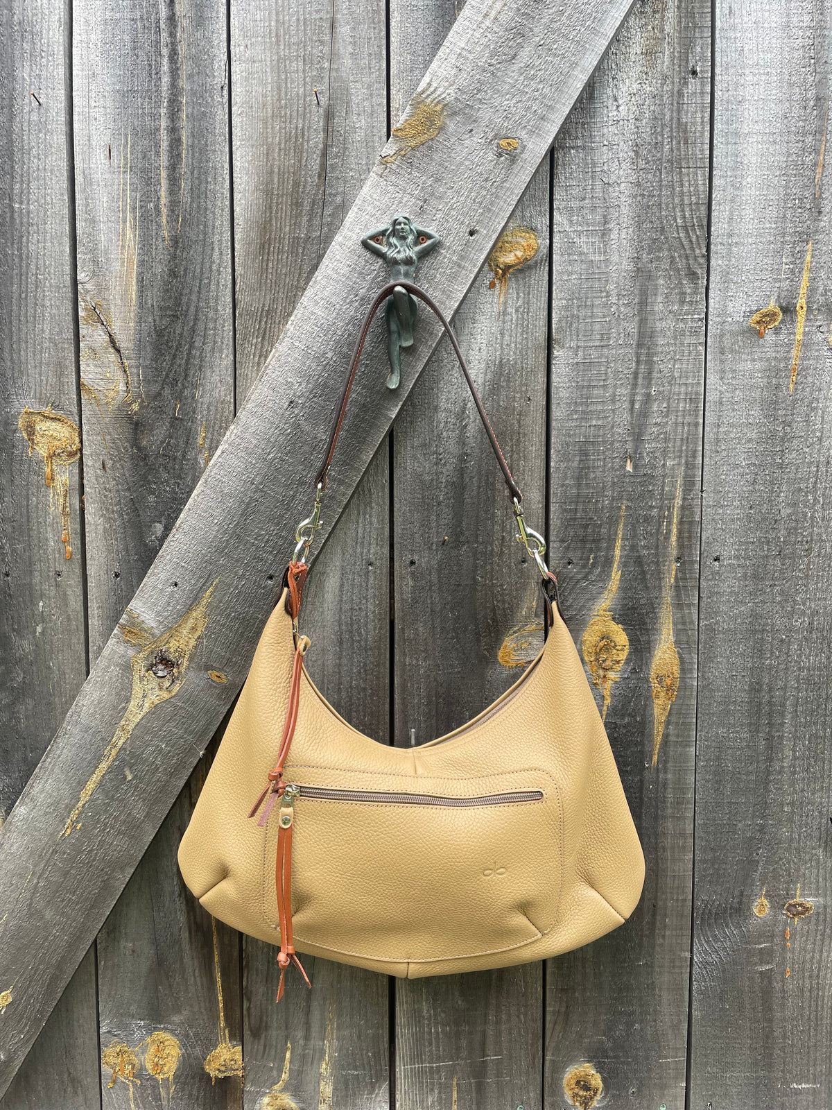 Todd Hobo - Taupe detail 2