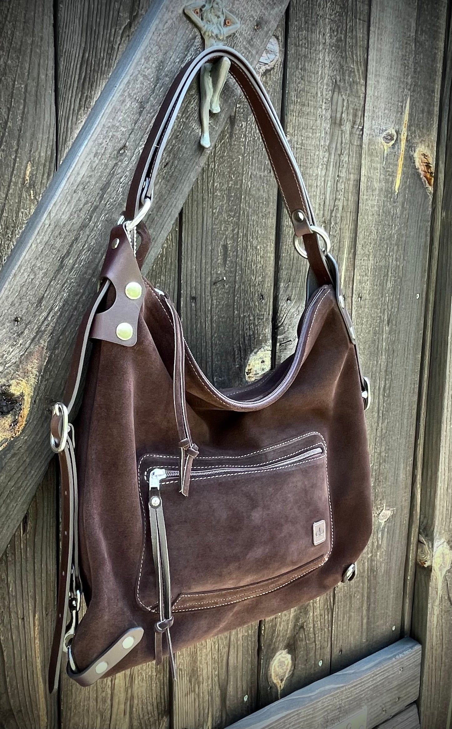 Villa Sak small Suede bitter chocolate LTD. edition
