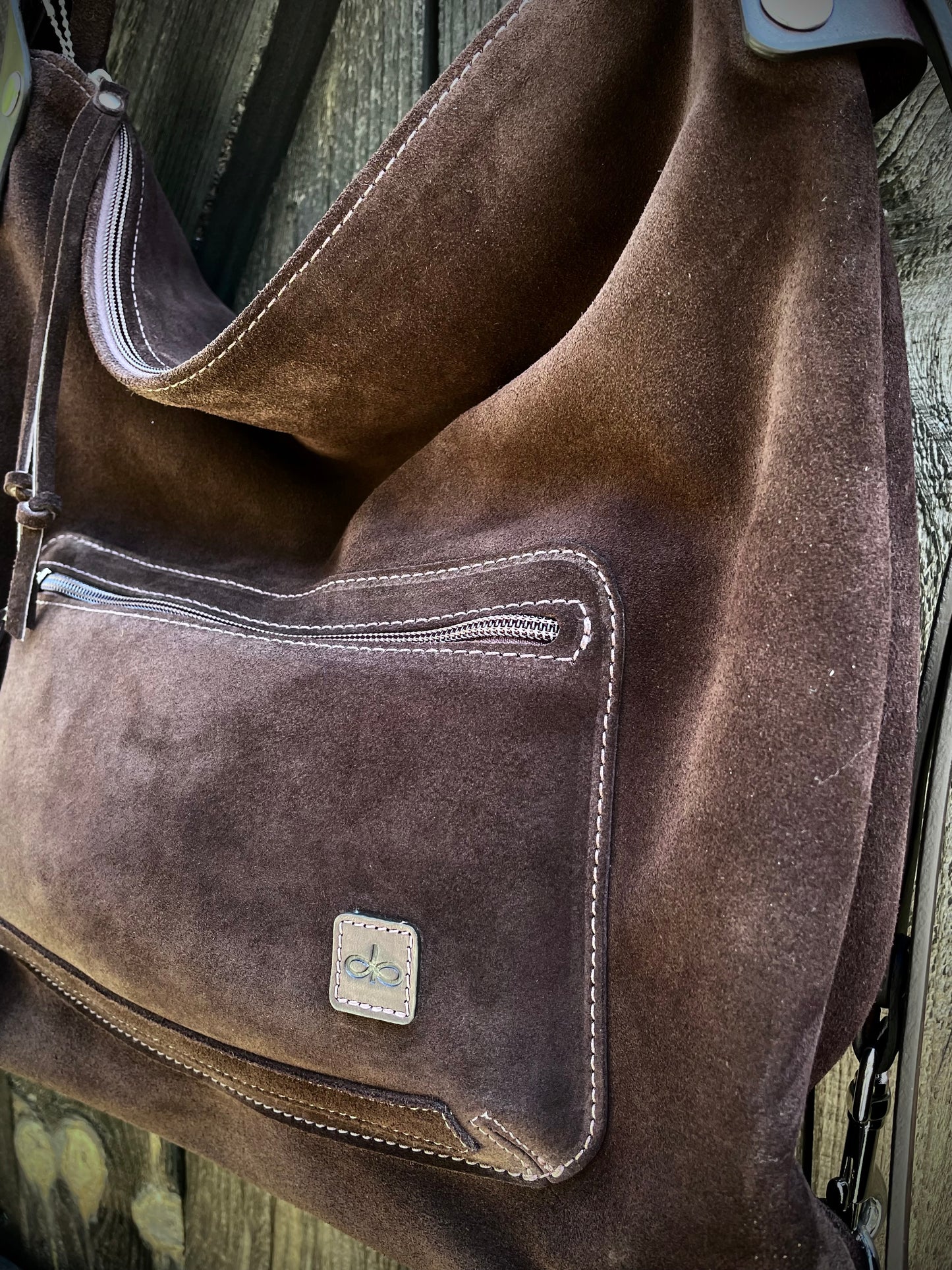 Villa Sak small Suede bitter chocolate LTD. edition
