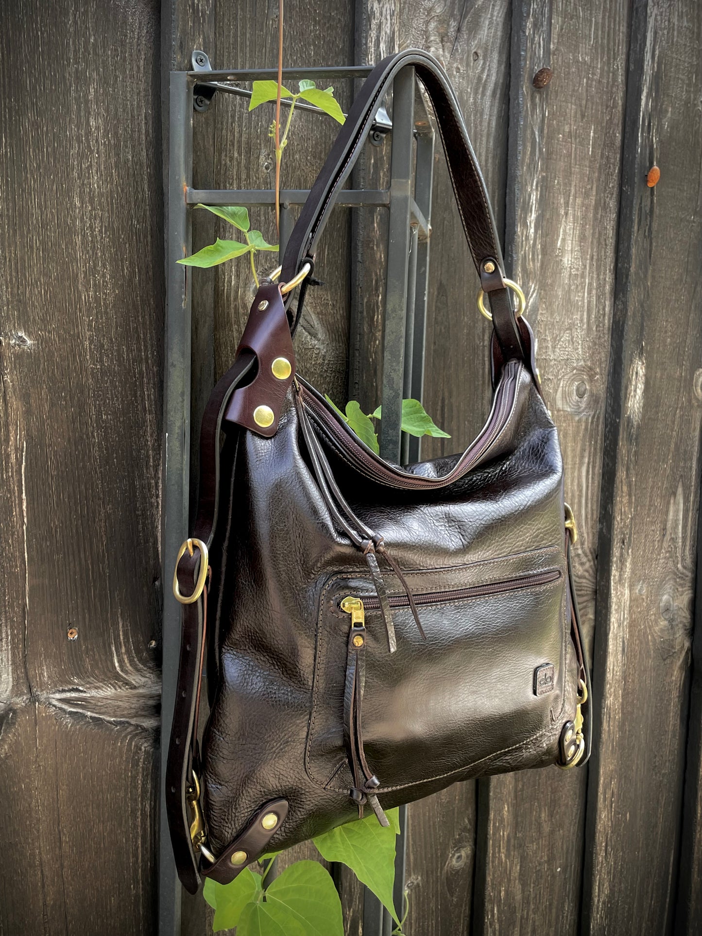 Villa Sak Dark Brown Mocha