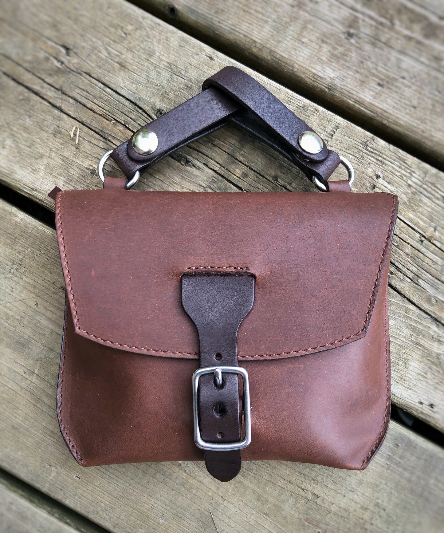 Kuuru Traveler Side Bag oiled brown