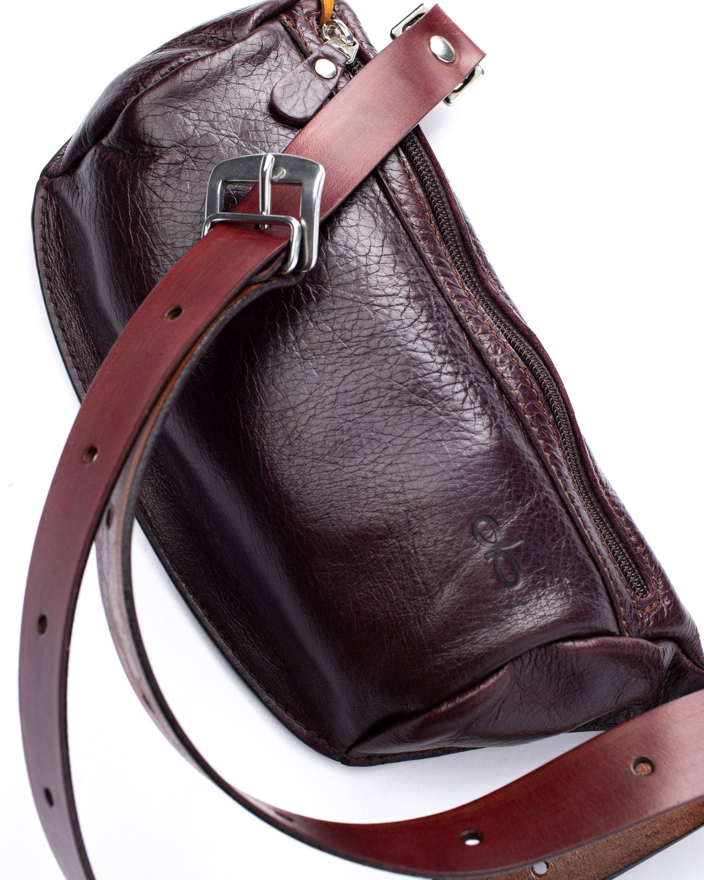 Fournier small sling aubergine