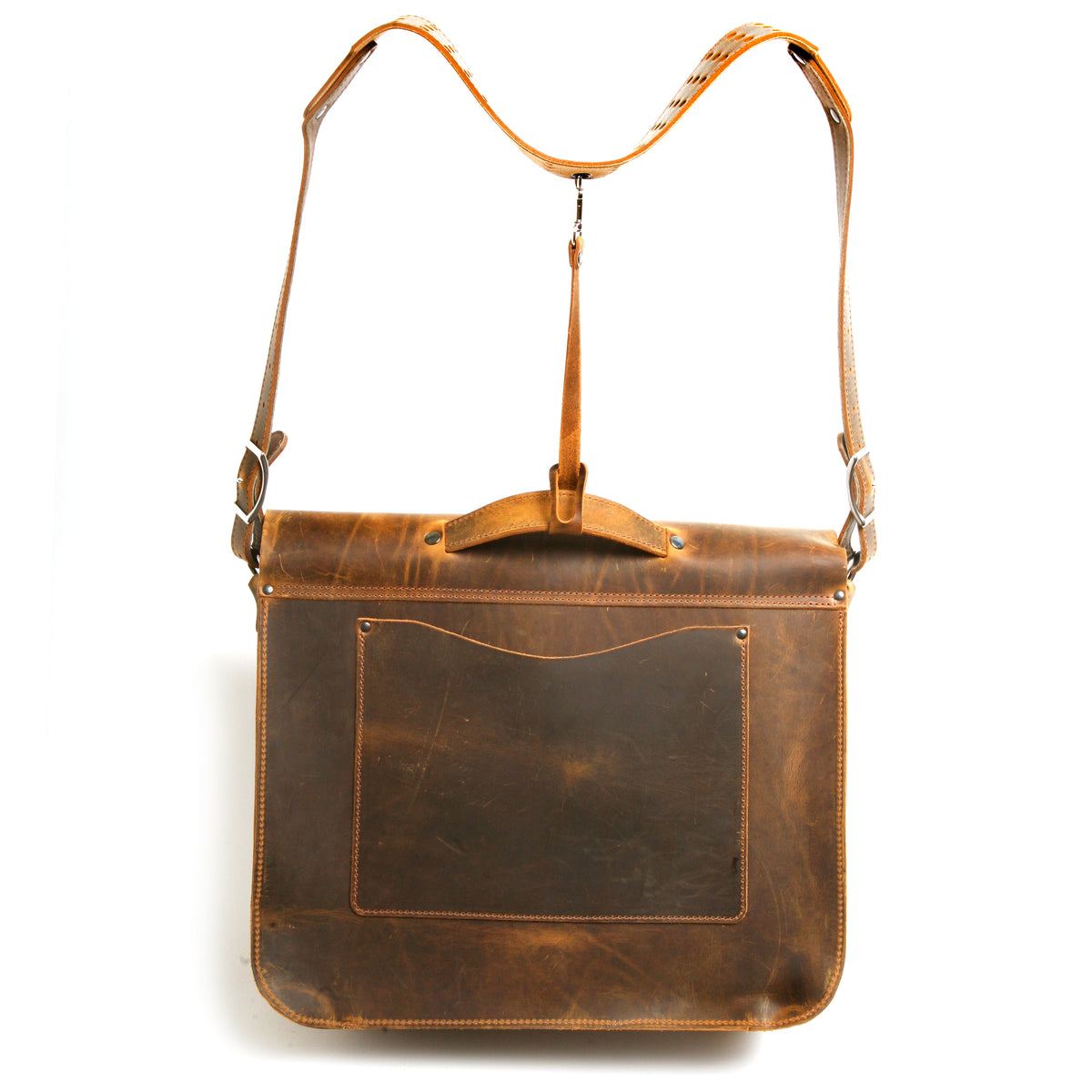 Bacula Messenger bag in full leather construction (structured black leather, pull-up and smooth finish), reinforced with military-grade quick-release buckles and gunmetal rivets at stress points, hardware detail