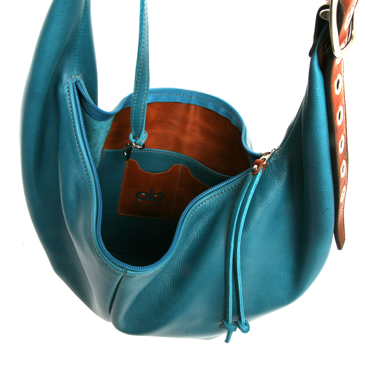 Beaupet Hobo Brilliant Tide interior 2