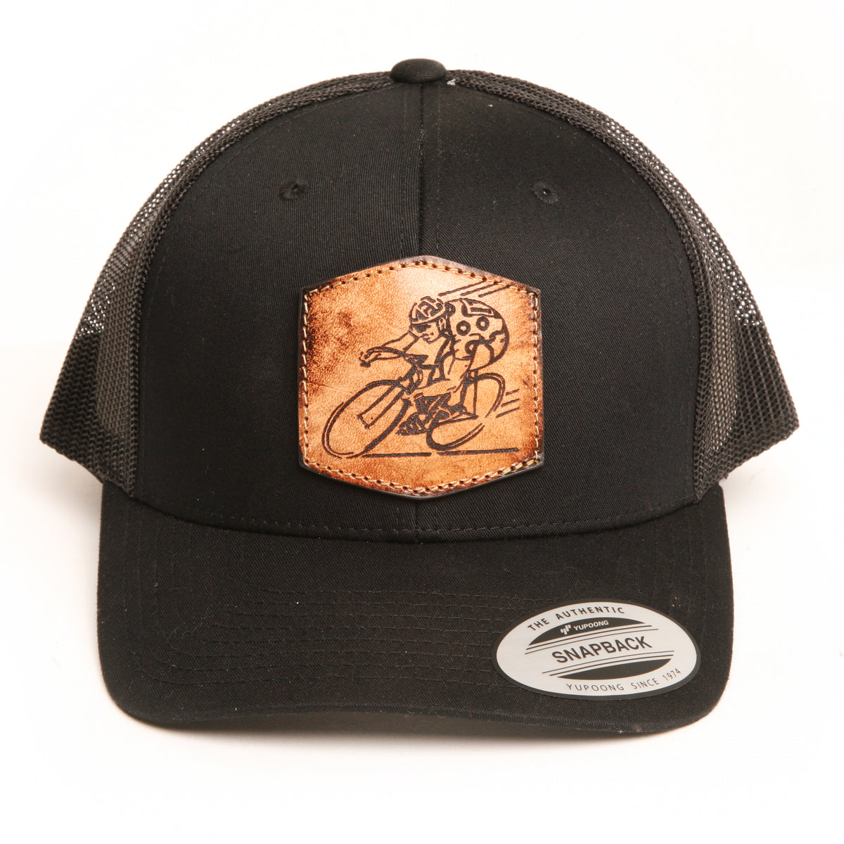 CUSTOM snapback cap in leather, detail view