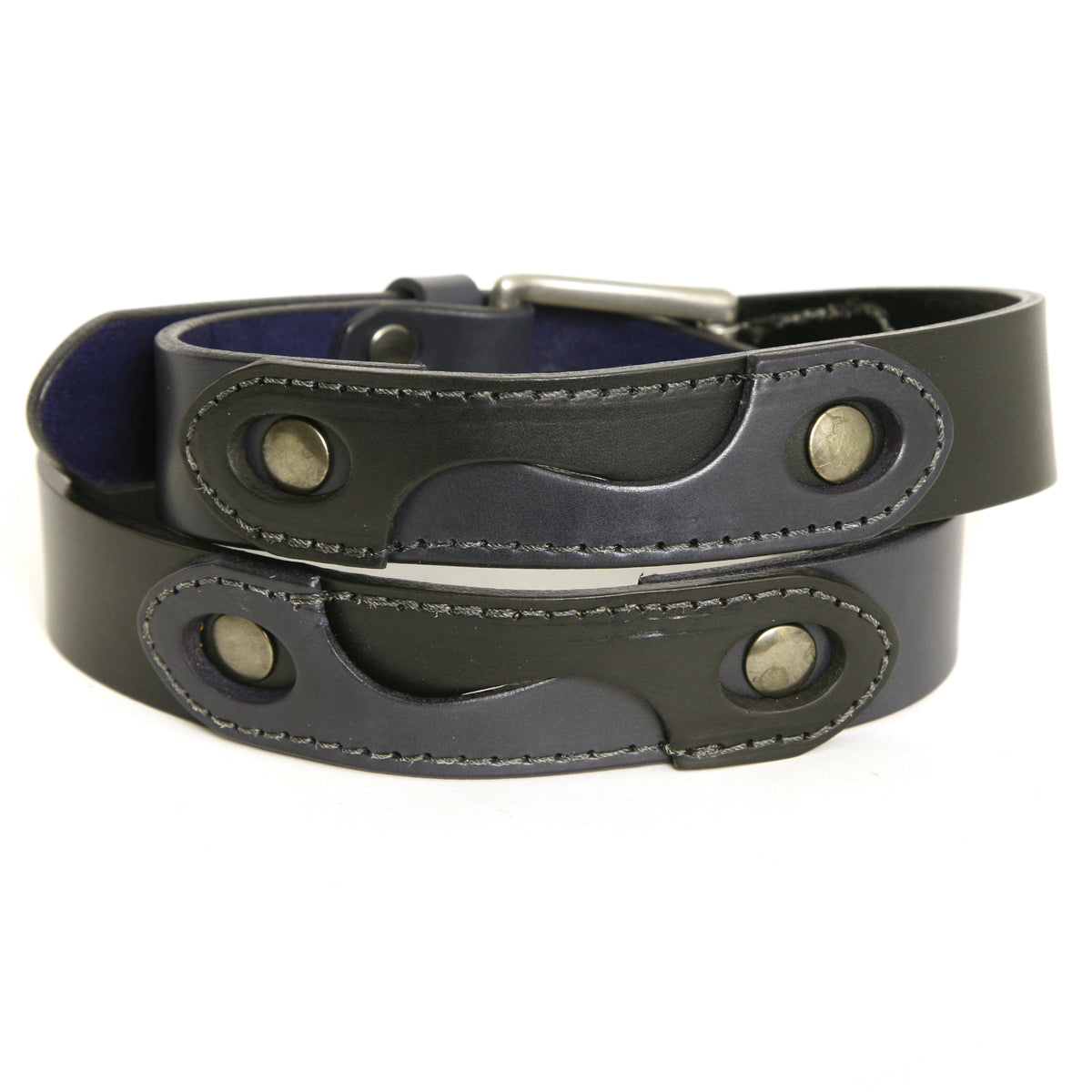 CHICANE Moto belt in English bridle leather, reinforced with an additional patch, laid flat, full length