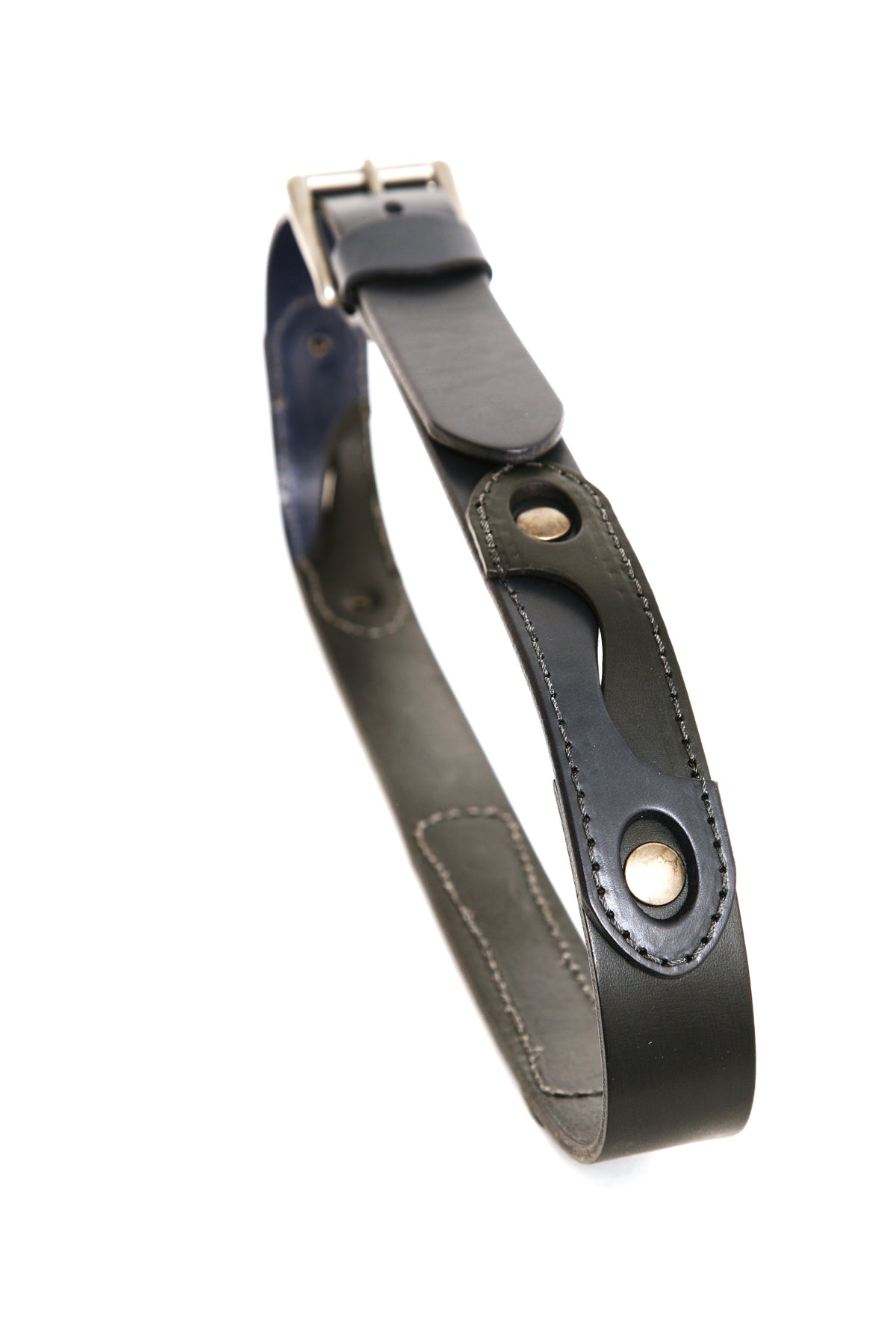 CHICANE Moto belt in English bridle leather, reinforced with an additional patch, leather grain and edge detail