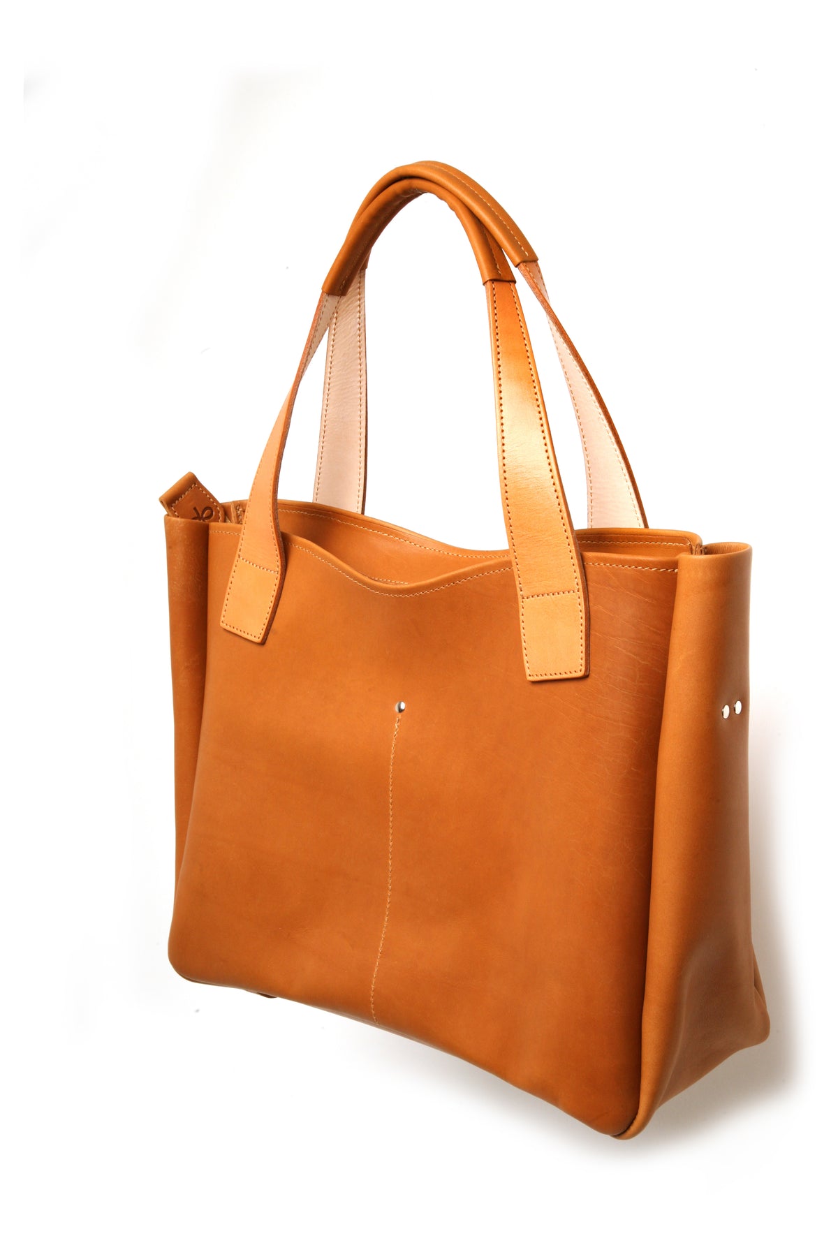SOHO ZIP bag in vegetable-tanned leather shoulder straps, padded, interior compartment