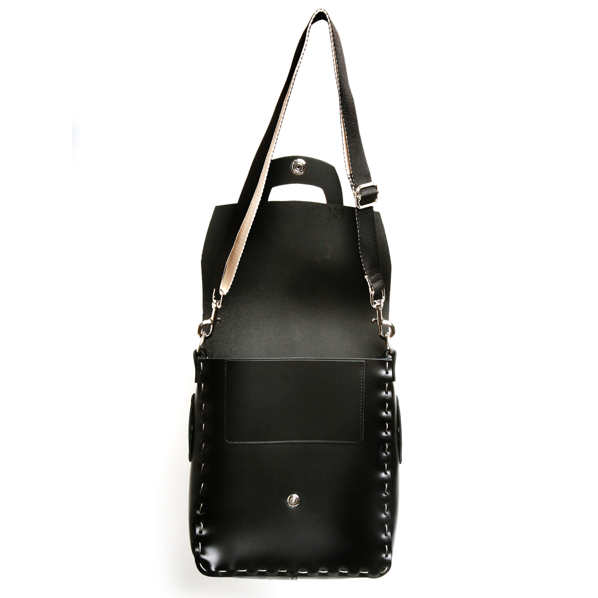 KEBURU satchel bag in top-grain leather, hand-stitched with stainless steel cable, strap detail