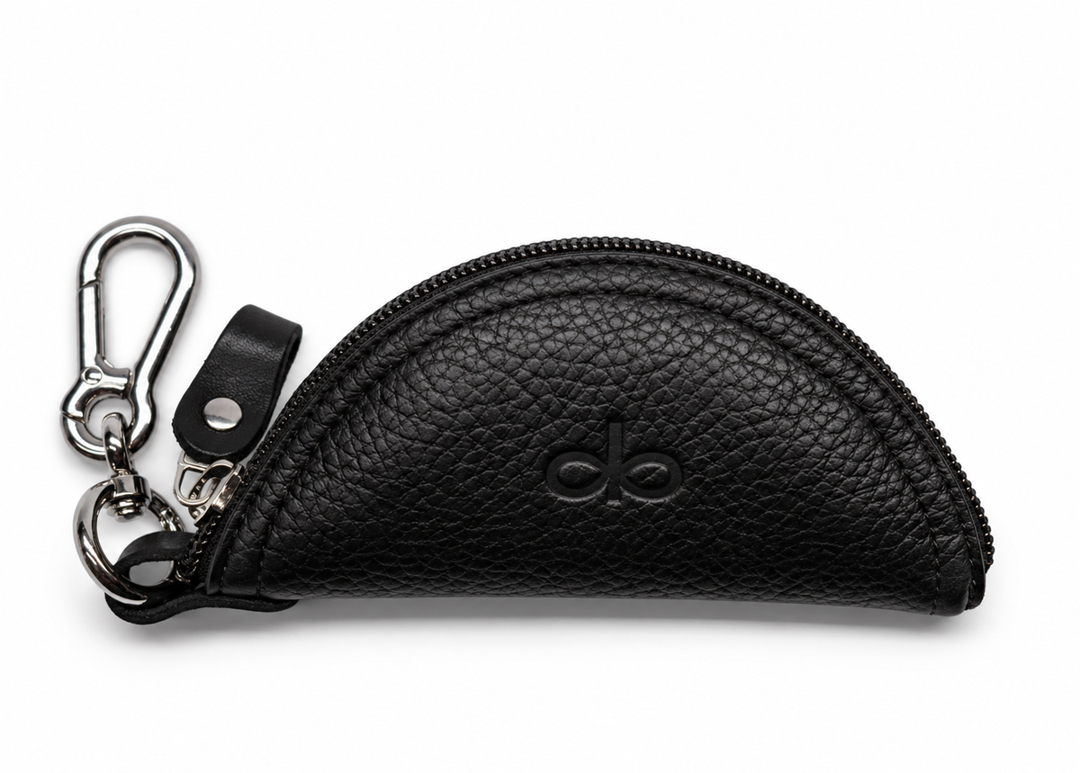 TACO leather key pouch in Black with silver carabiner