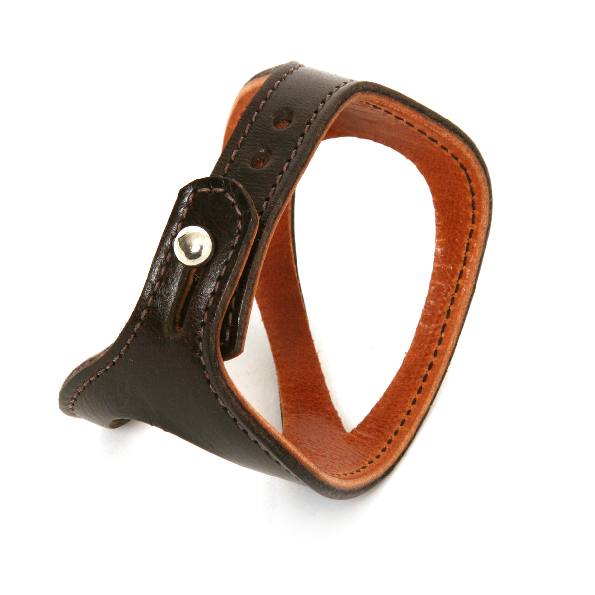 Wide Drop cuff with button in medium-weight premium leather (lighter weights lined; thicker vegetable-tanned weights unlined), leather texture detail