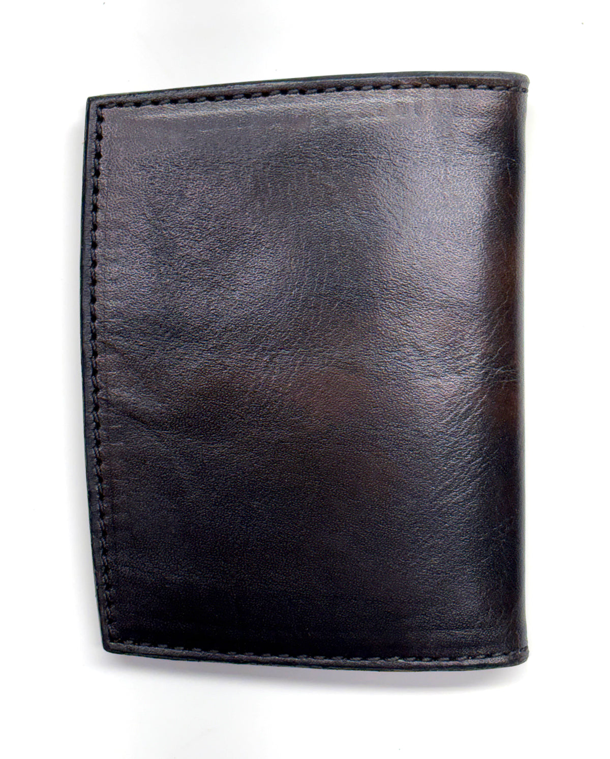 Yanagi wallet in vegetable-tanned leather, close-up detail (photo 2)