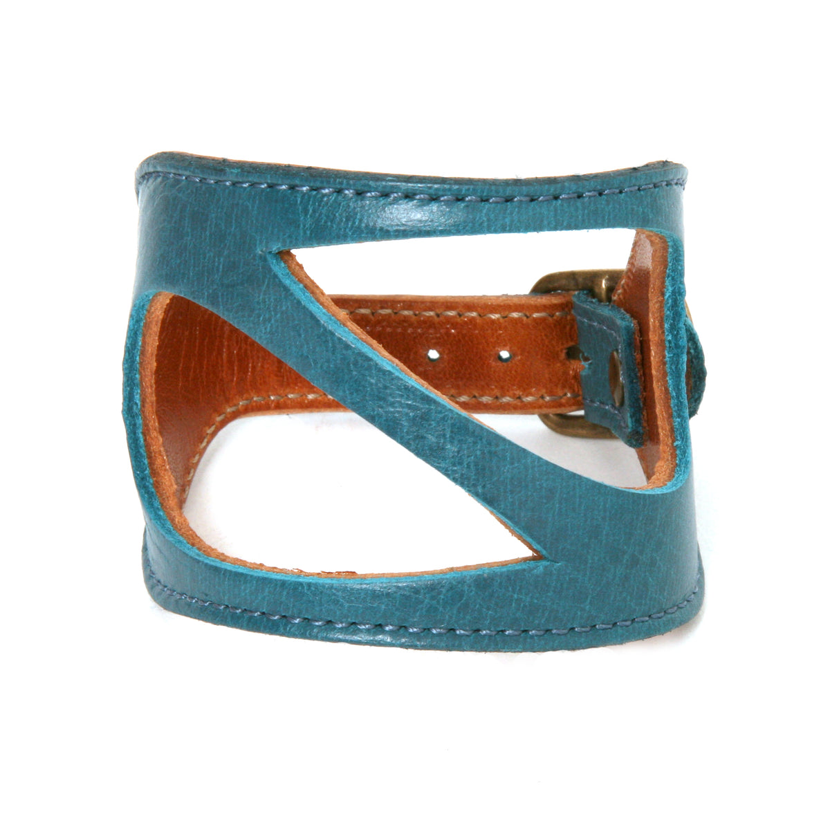 Wide Drop cuff in medium-weight premium leather (lighter weights lined; thicker vegetable-tanned weights unlined), additional view