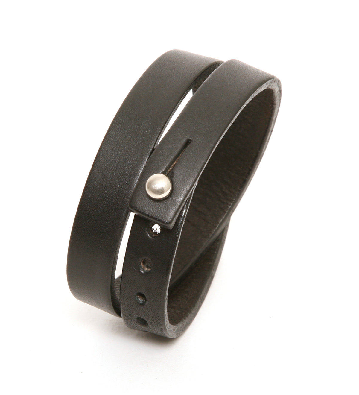 Double wrap cuff in 8oz English bridle leather, front view