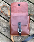 CASO Medio leather crossbody bag