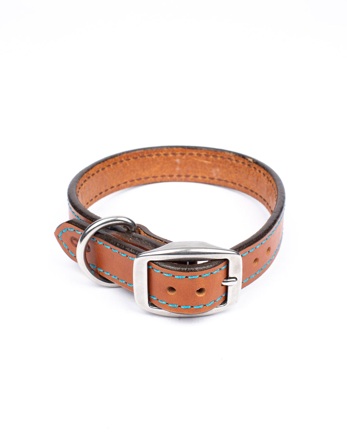 Custom Dog Collar in 12oz English bridle leather, back view