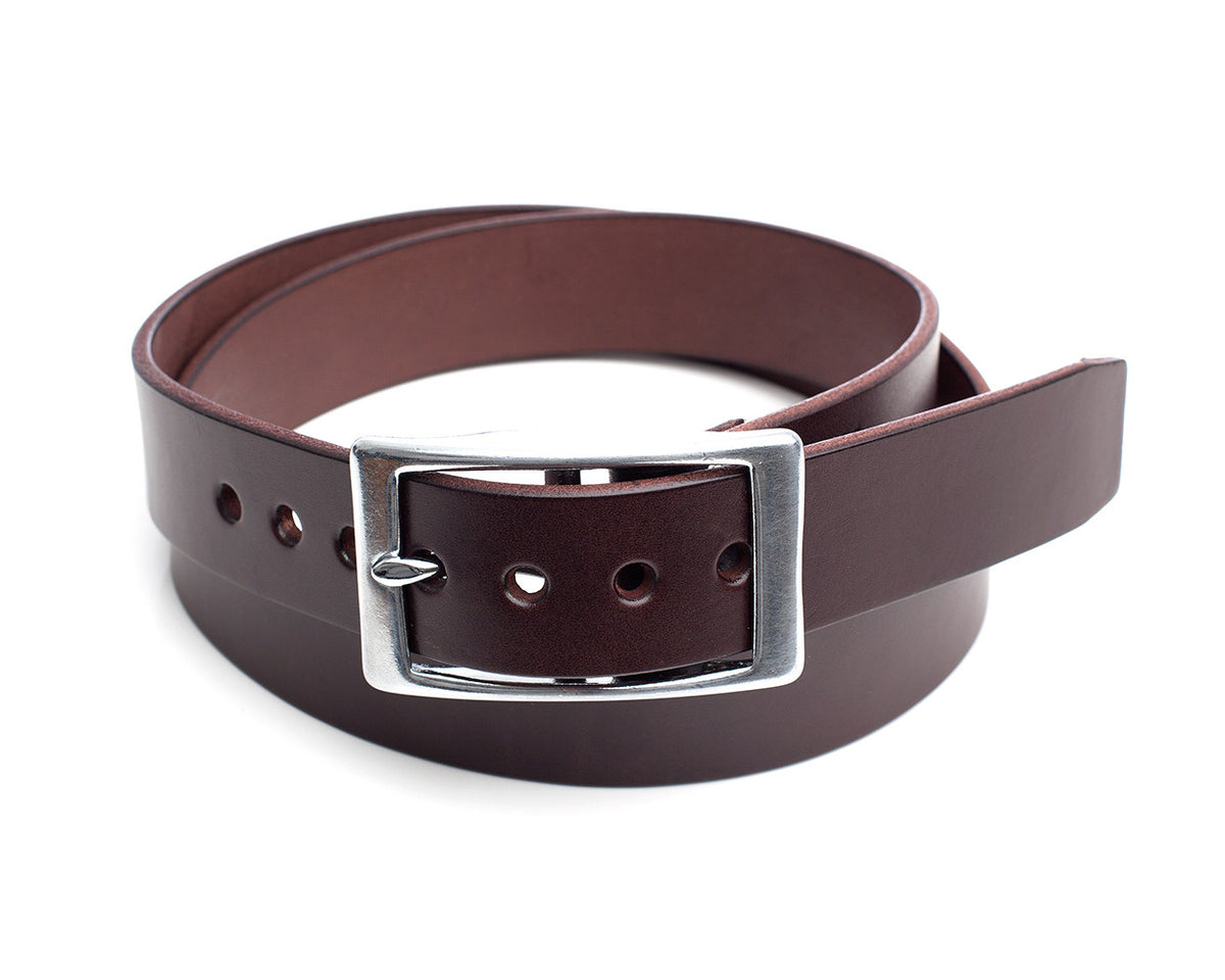 MOLE' classic jean belt in English bridle leather (Wicket and Craig of USA), laid flat, full length