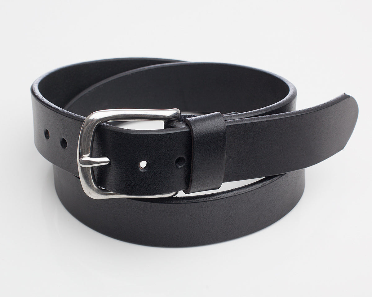 PJ classic jean belt in English bridle leather (Wicket and Craig of USA), buckle detail