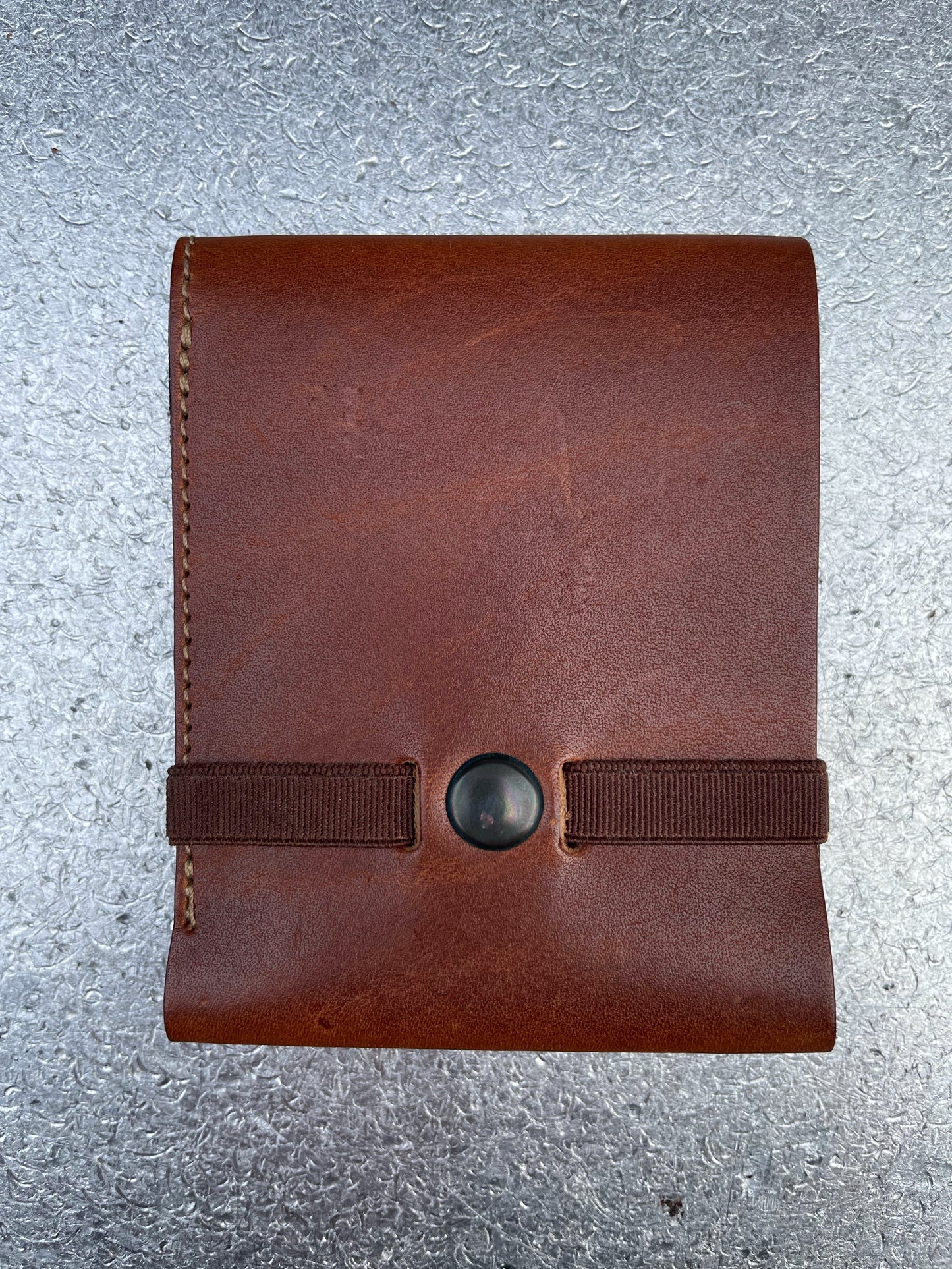 Slingshot wallet medium brown