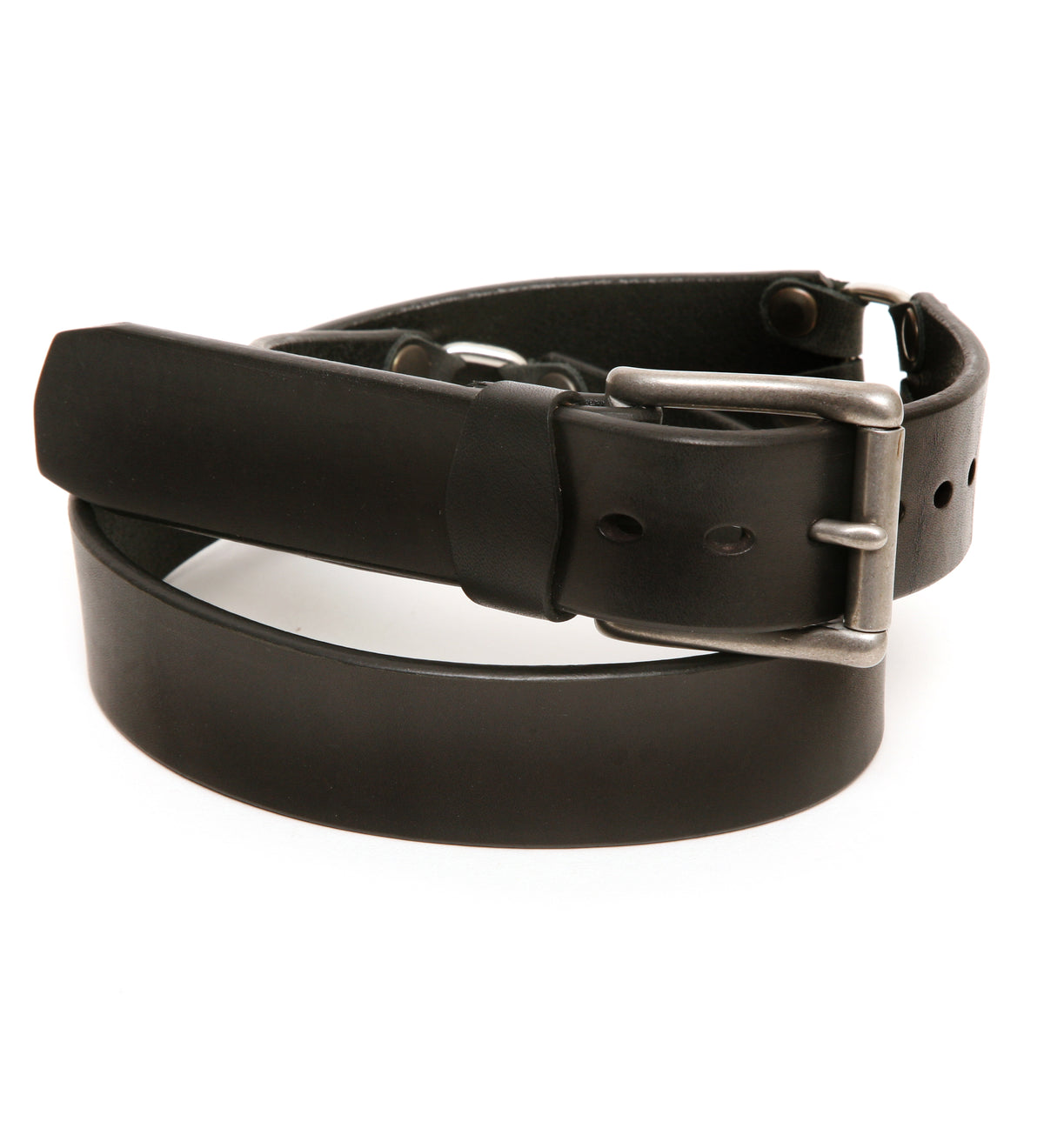 Tug Loop roller belt in thick 12-13oz vegetable-tanned bridle leather, hot-stuffed, buckle detail