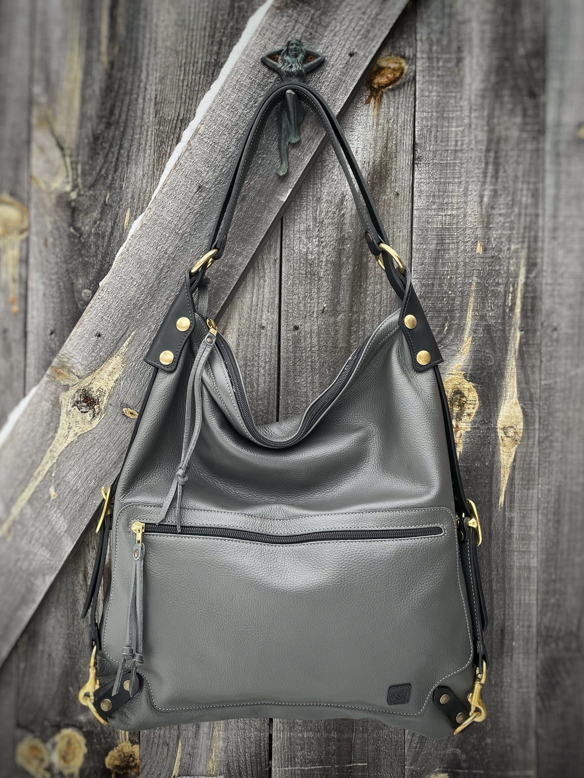 VILLA SAK leather bag in charcoal grey with brass hardware